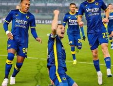 IM体育官方平台-包含阿拉维斯客场逼平赫罗纳终结两连败的词条