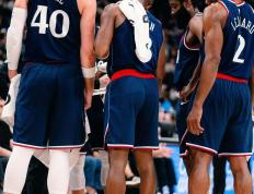 IM体育在线注册-快船队核心受伤，输给黄蜂队