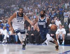 IM体育官方平台-独行侠险胜魔术，欧文扛起全队