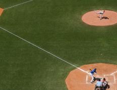 IM体育官方网站-文班亚马爆发，鹈鹕连续得分压制广东队，一场跨越篮球世界的对话