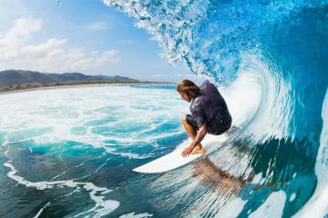 IM体育app-双城记，从深圳硬仗到F1赛道，乔治的接管哲学