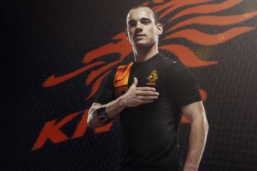 IM体育官网入口-绿茵场上的险胜与球台边的怒吼，当葡萄牙对决英格兰，张本智和点燃赛场