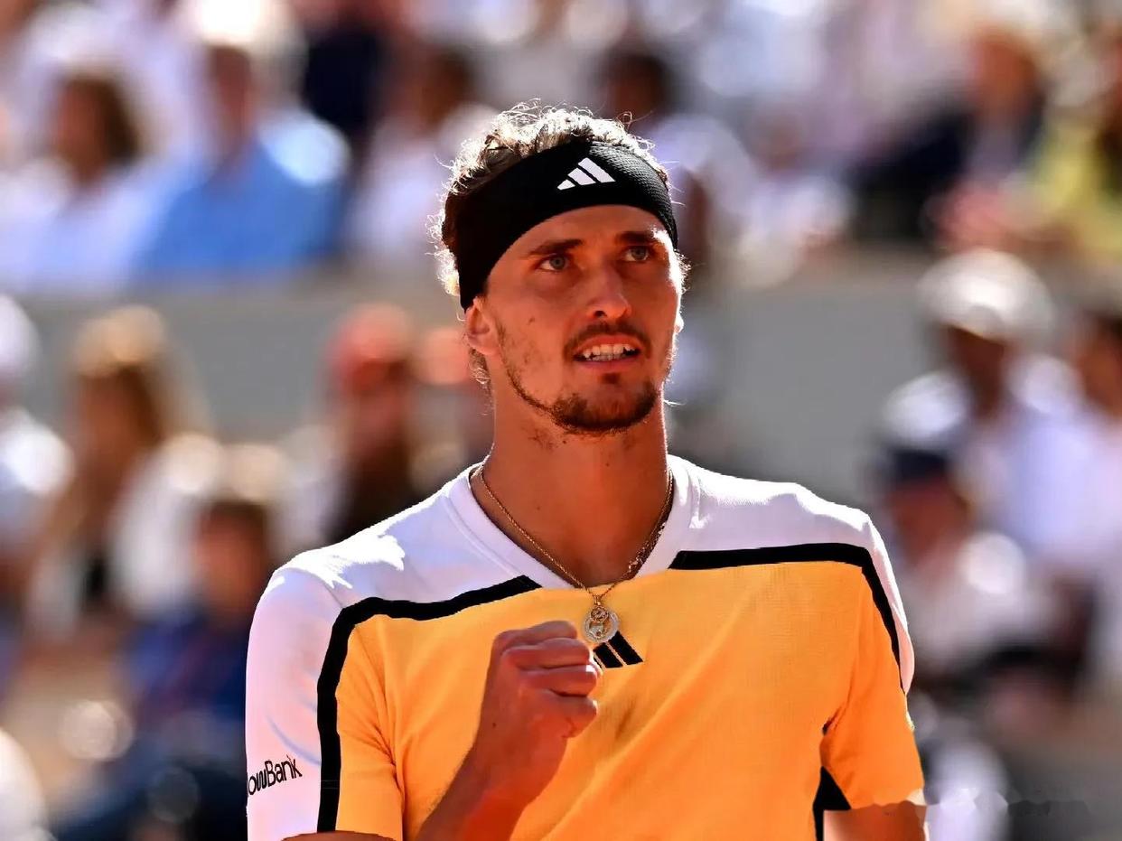 IM体育赛事直播入口-关于西班牙网球队力克欧洲网球队，兹维列夫制霸全场的信息