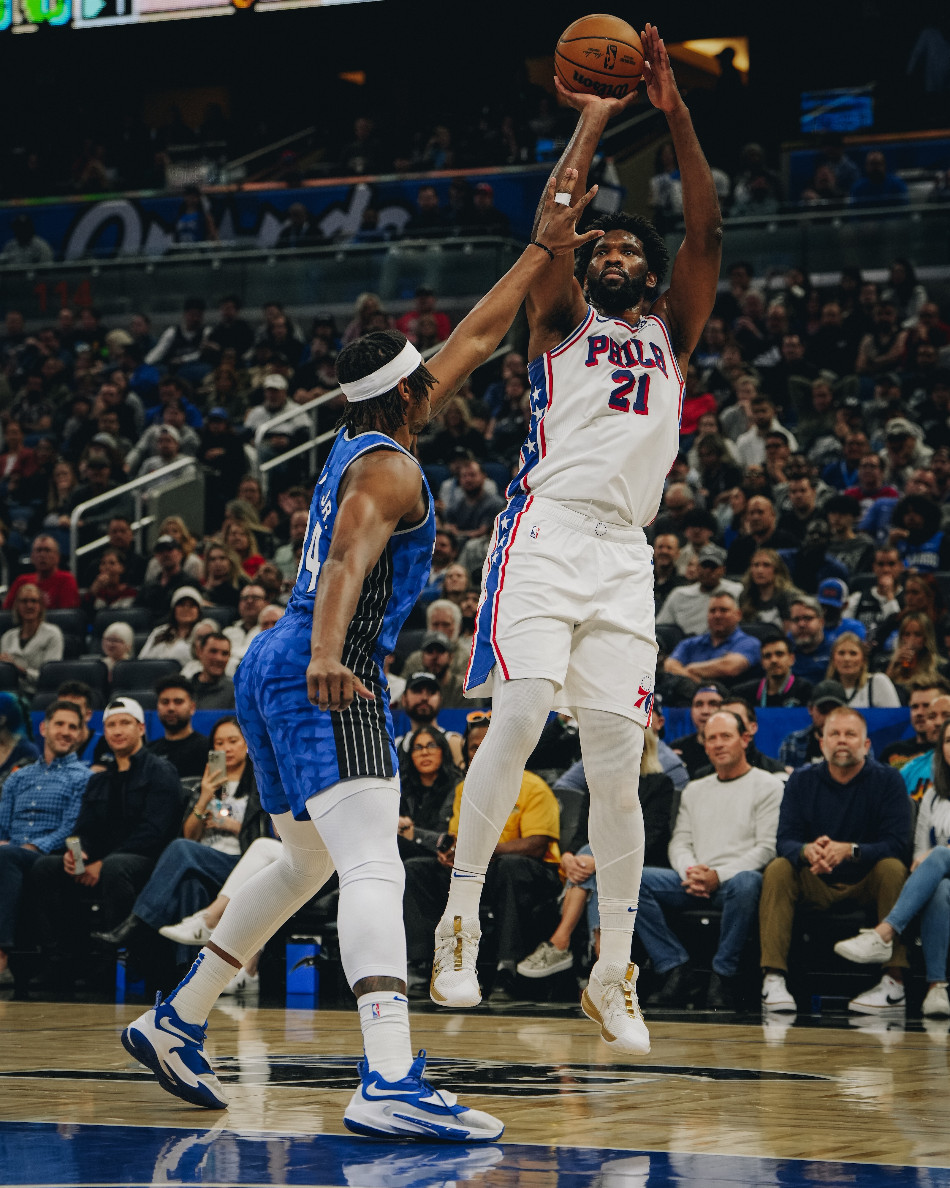 IM体育在线注册-雄鹿B队逆转76人，恩比德统治全场的简单介绍