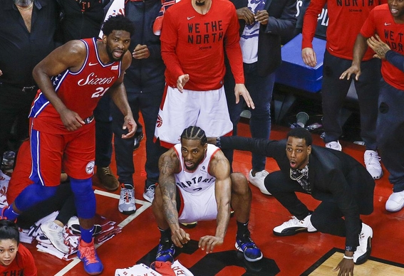 IM体育在线注册-雄鹿B队逆转76人，恩比德统治全场的简单介绍