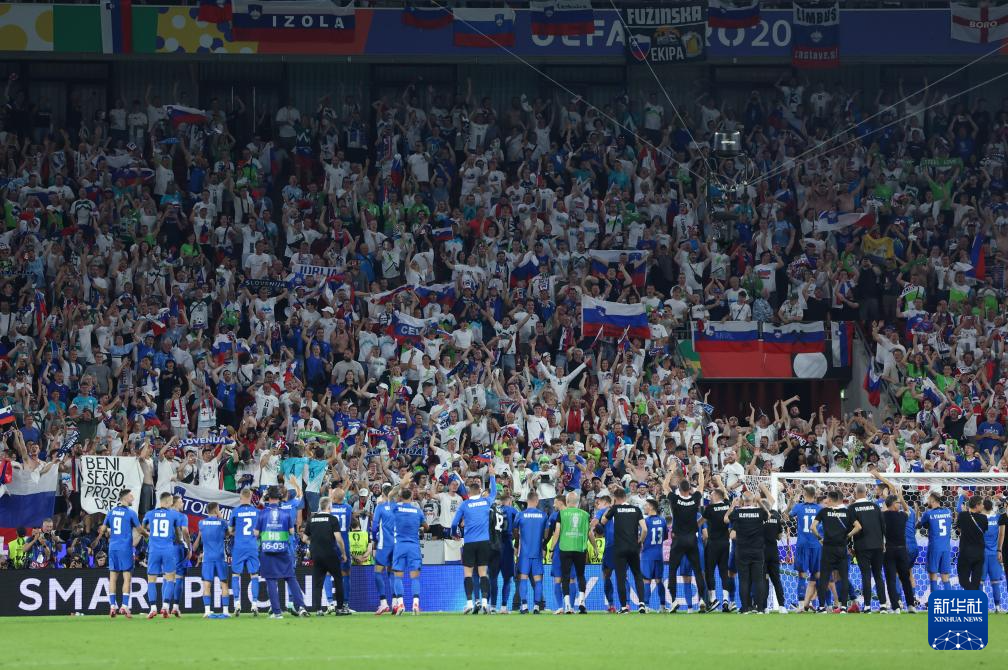 IM体育平台-欧洲足球锦标赛中球员技术水平飙升