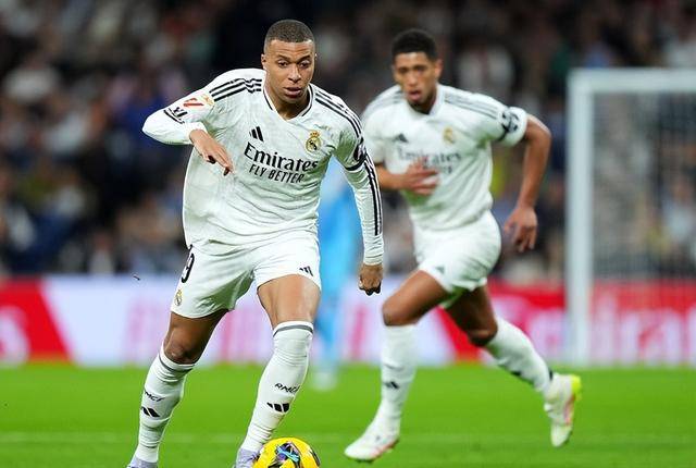 IM体育App下载-包含阿森纳碾压阿根廷，卡瓦哈尔扛起全队的词条