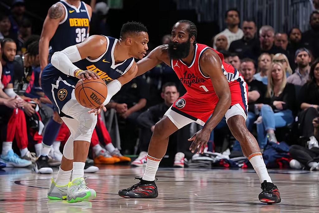 IM Sport-掘金险胜热火，乔治高光表现的简单介绍