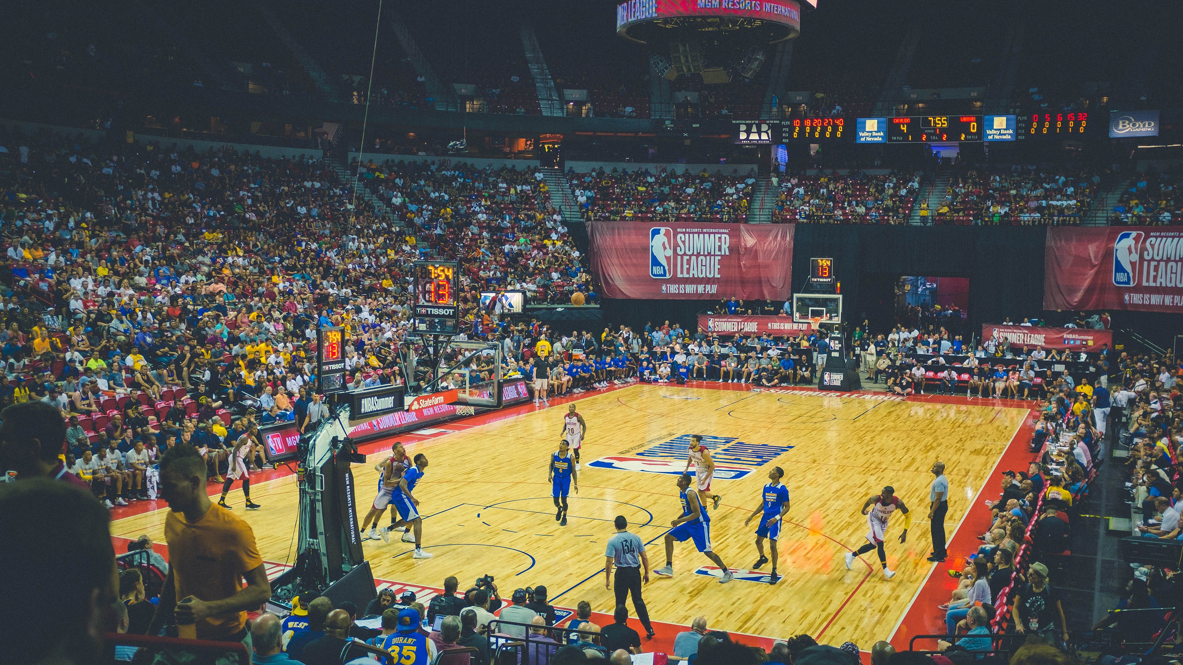 IM体育数据分析平台-莫兰特狂飙50+制霸全场,篮网团队协作力克骑士