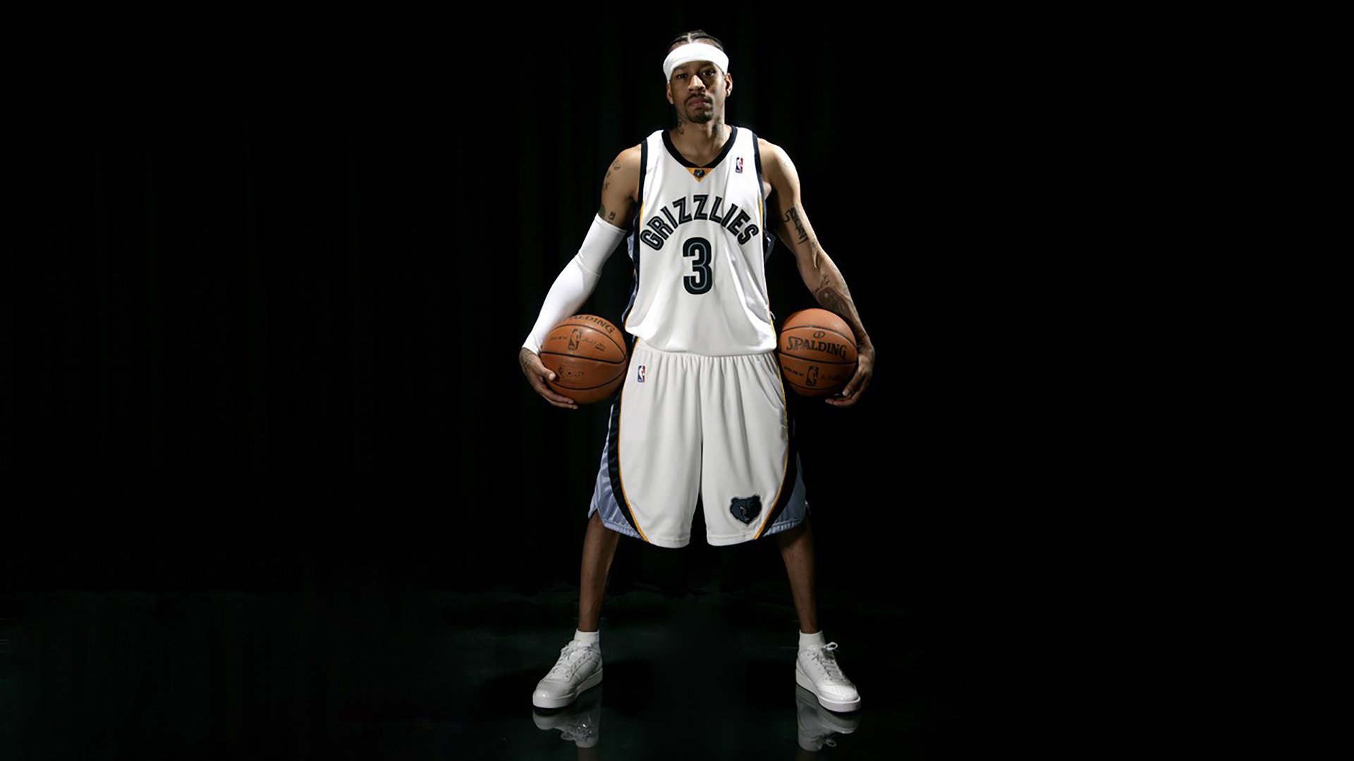 IM体育-年度焦点之战之夜,布克刷新纪录的传奇时刻